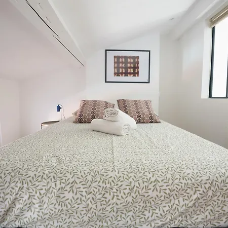 Le Nid De La Rue Mailly Apartamento *